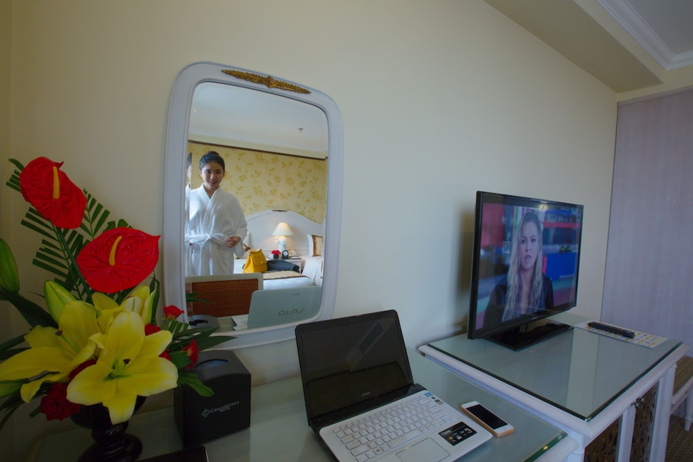 Chalcedony Hotel 37/50
