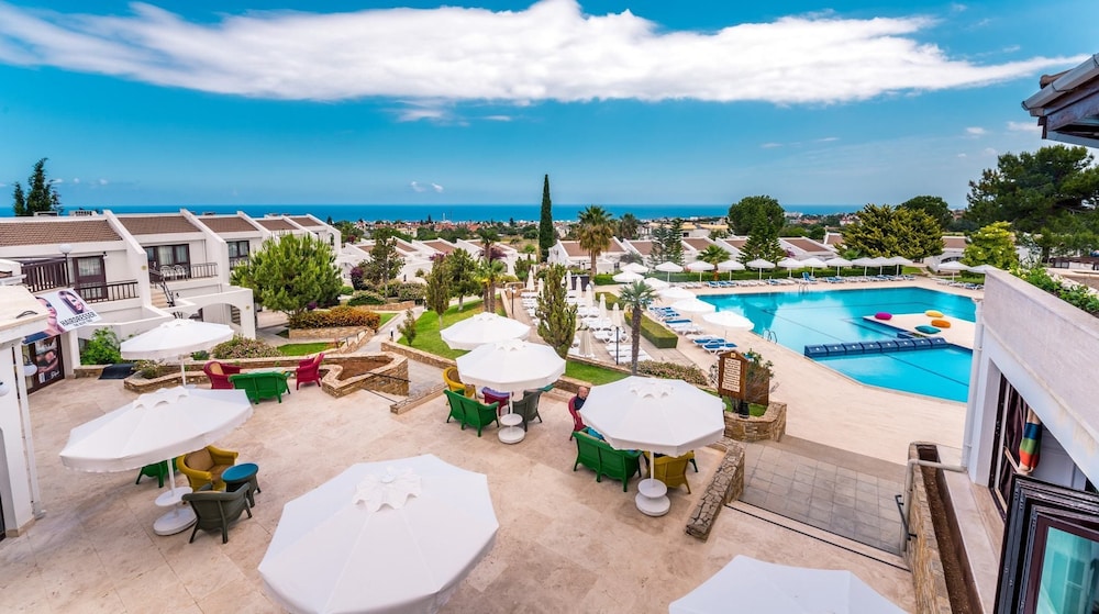 The Olive Tree Hotel 36/50