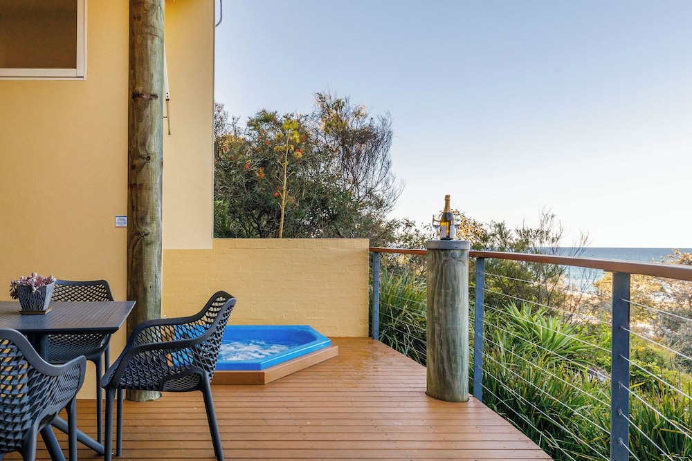 TATHRA BEACH HOUSE APARTMENTS 27/48