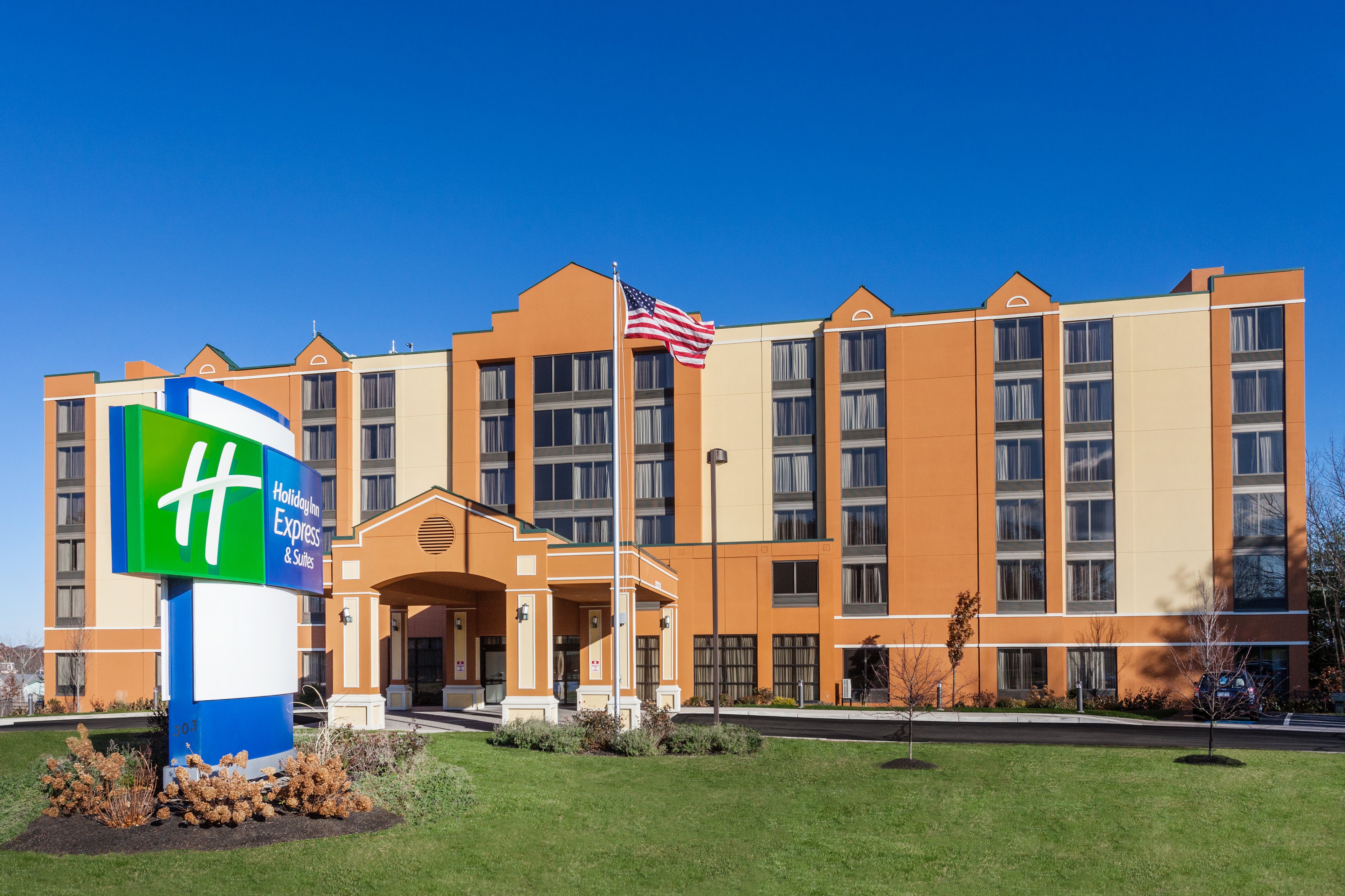 Holiday Inn Express Hotel & Suites South Portland 5/54