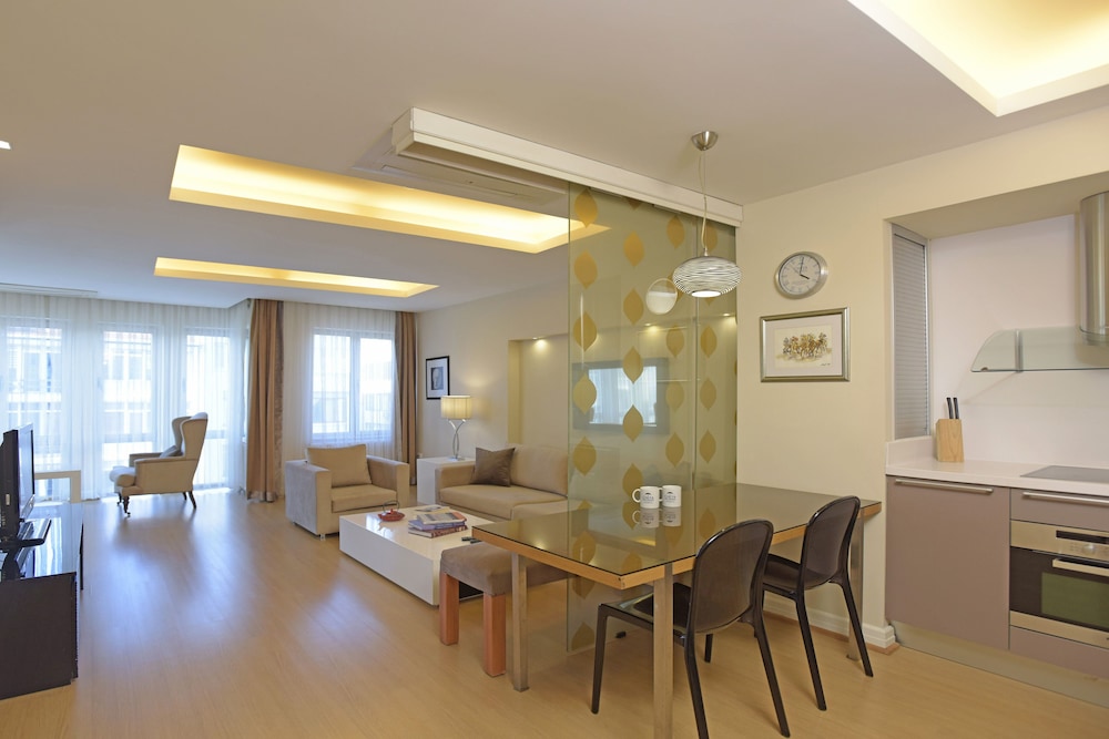 Cheya Residences Nisantasi Deluxe 59/71