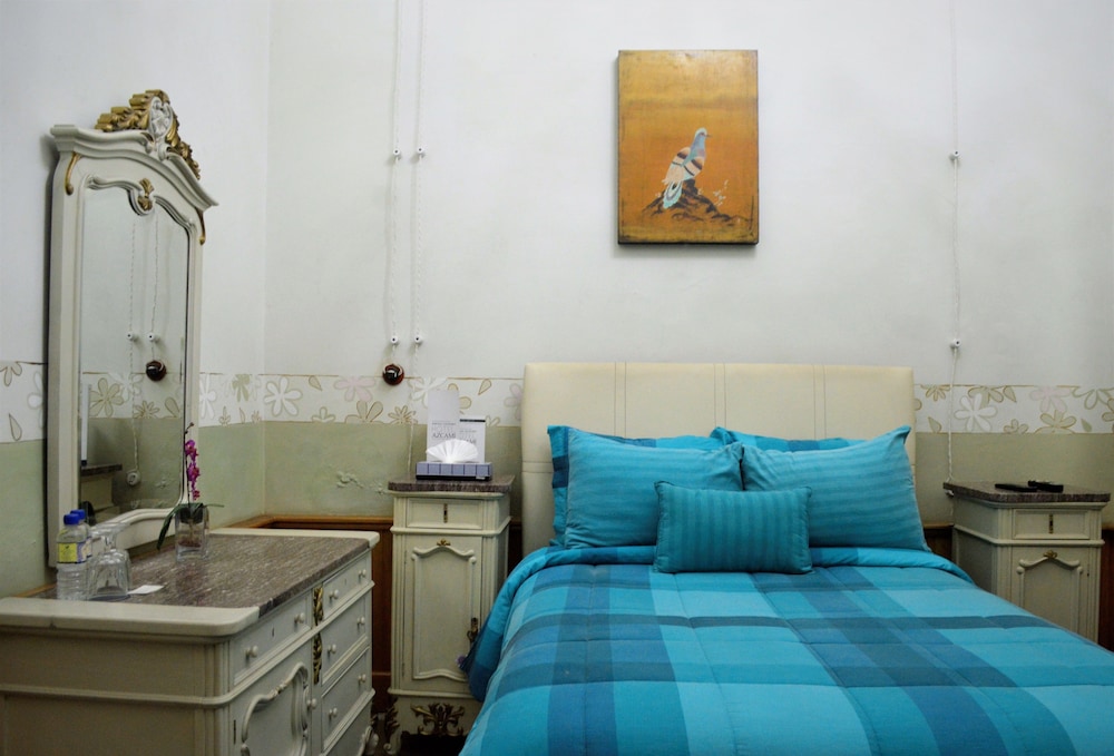 SMALL LUXURY HOTEL AZCAMI 44/50