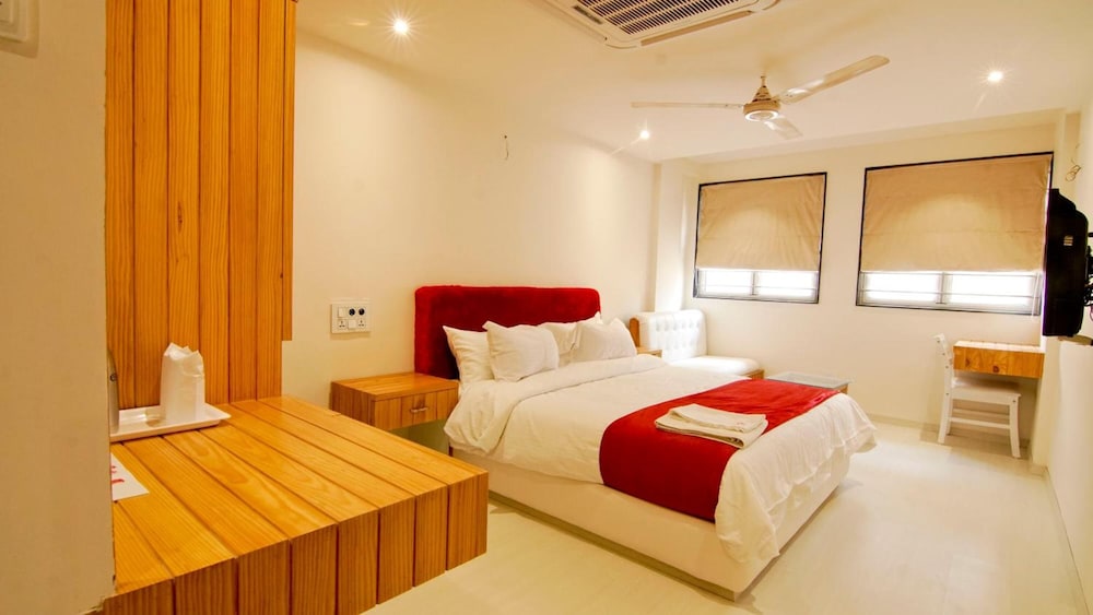 Hotel Amrta 25/58