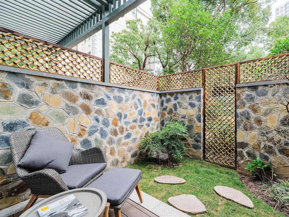 Atour Hotel Yan'an Shuangyong Avenue Baota Mountain 56/73