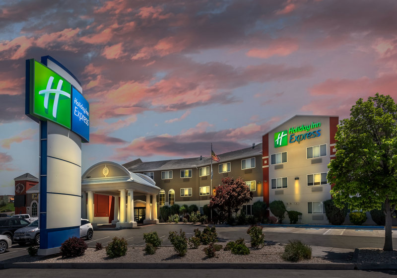 Holiday Inn Express Winnemucca 4/58