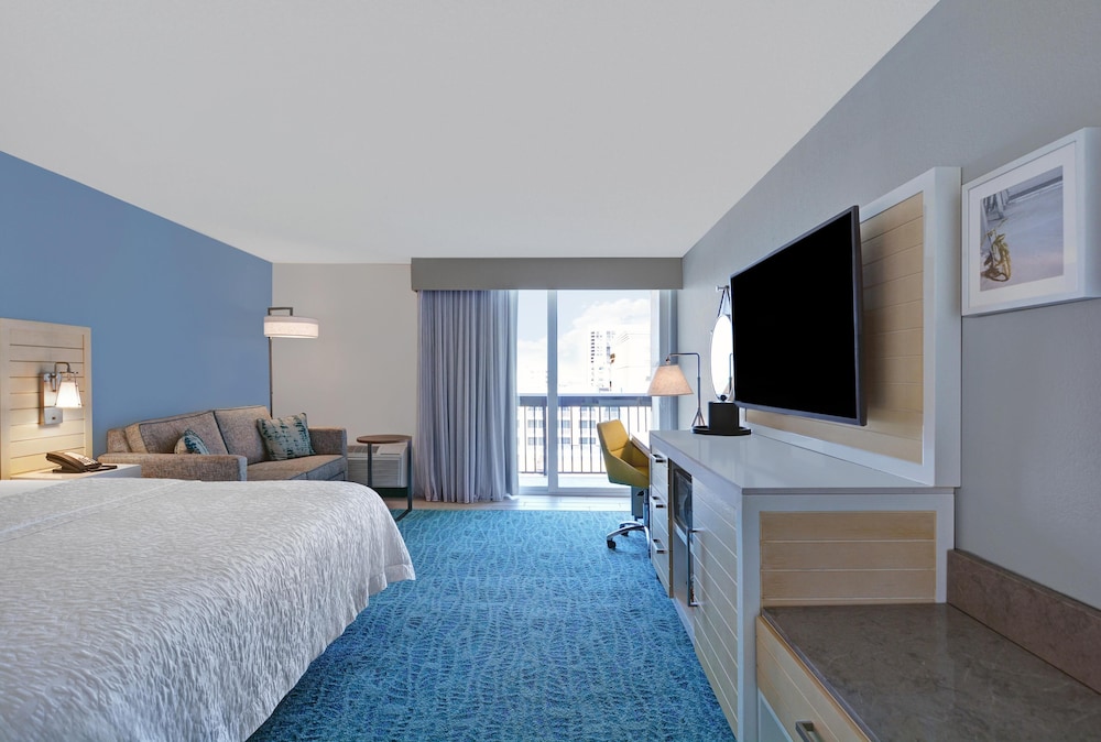 Room, King Bed, Partial View, Sofa, Ground Floor