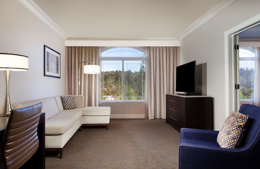 Hilton Santa Cruz/Scotts Valley 47/75
