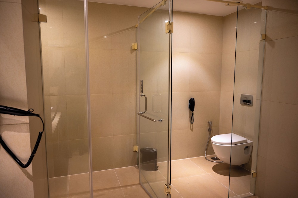 Grand Kakinada by GRT Hotels 55/57
