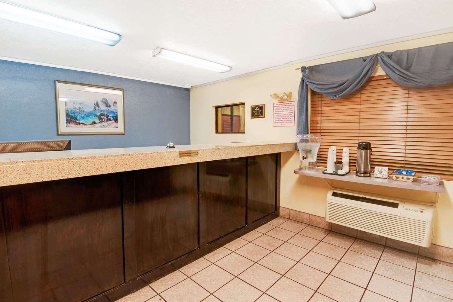 Days Inn by Wyndham El Paso Airport East 5/19