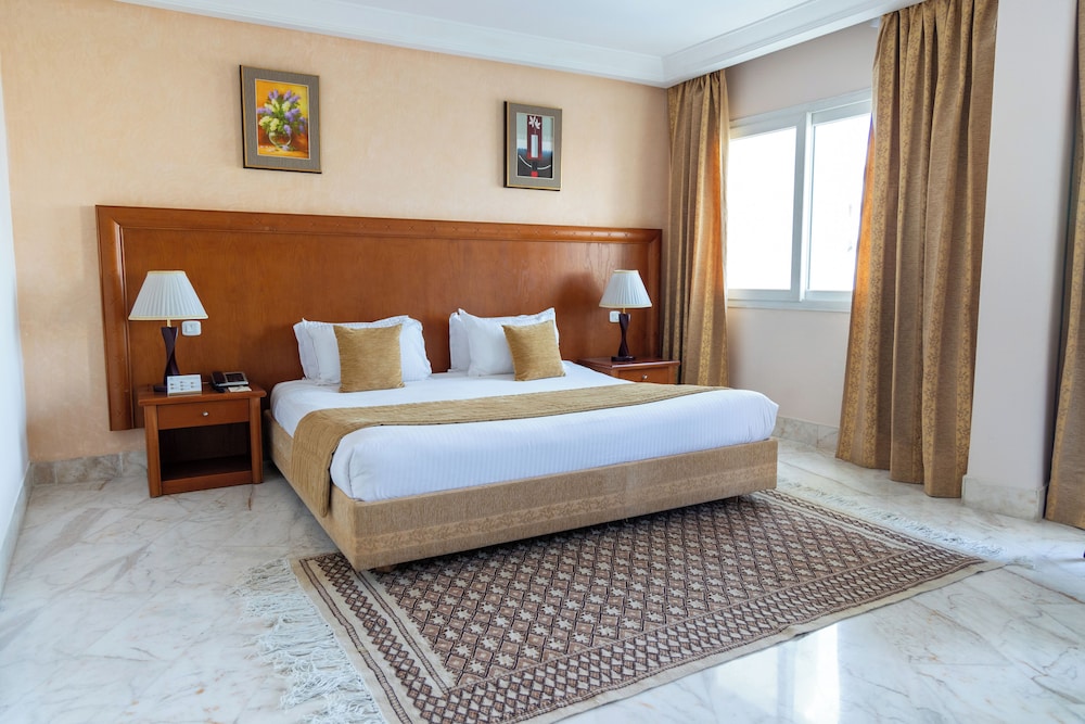 Tunis Grand Hotel 13/50