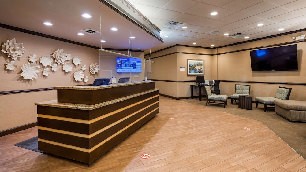 Best Western Newport Inn 8/43