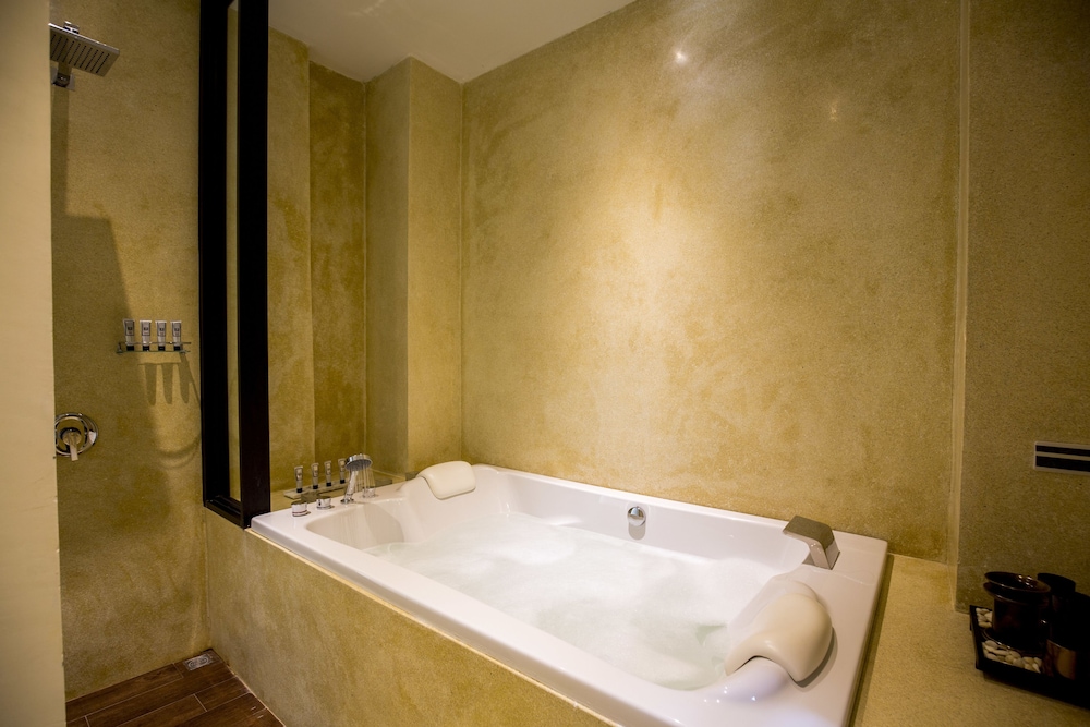 The Anda Mani Khaolak Beachfront Villas 29/50