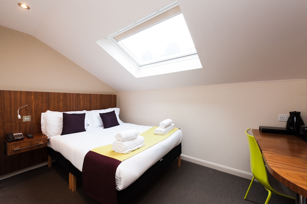The Place Hotel 33/69