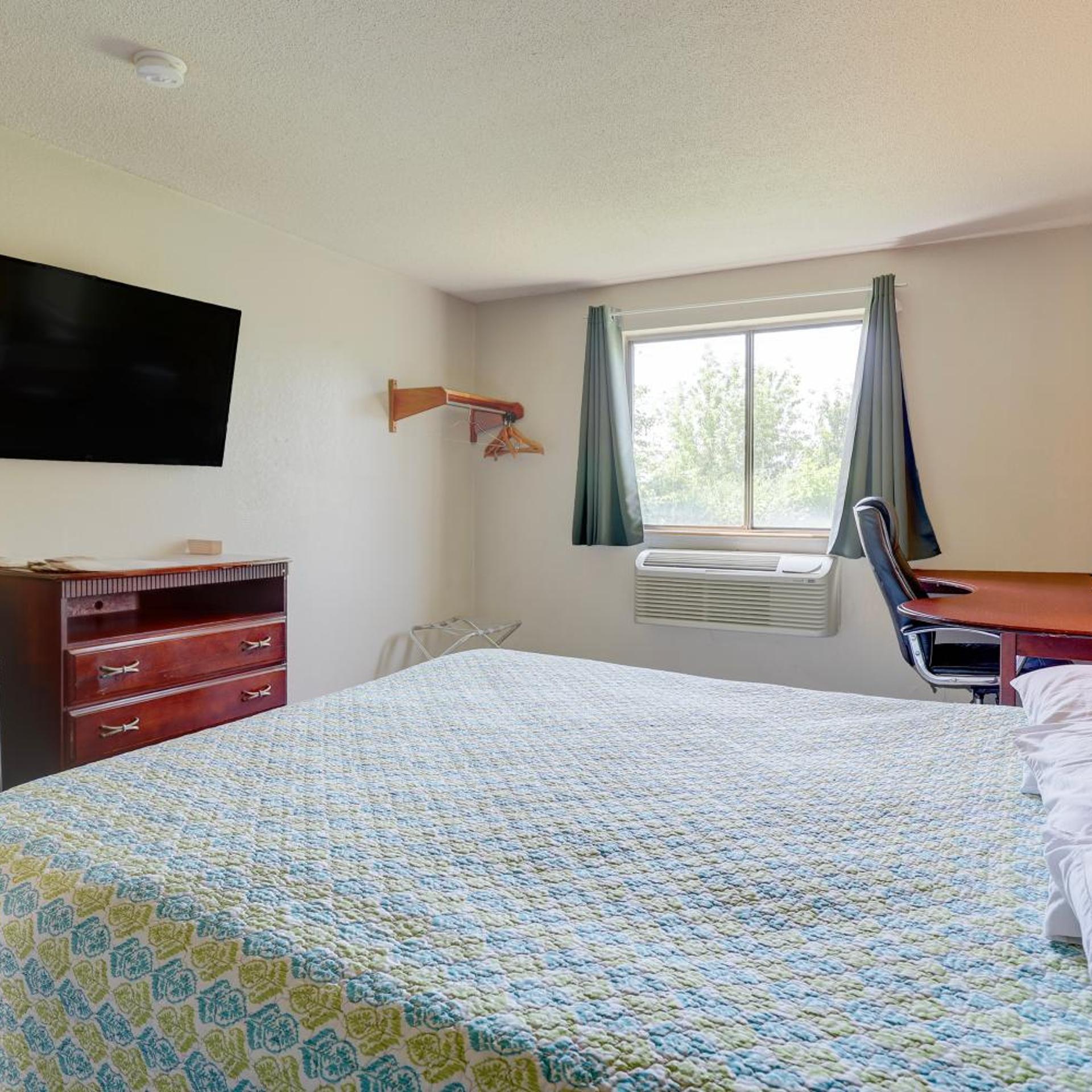 Coldwater Inn & Suites near I 69 29/59
