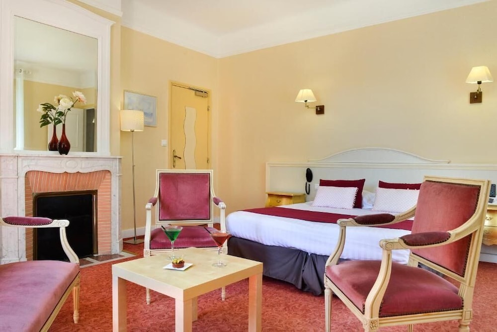 HOTEL LE PARC SOLOGNE 12/27