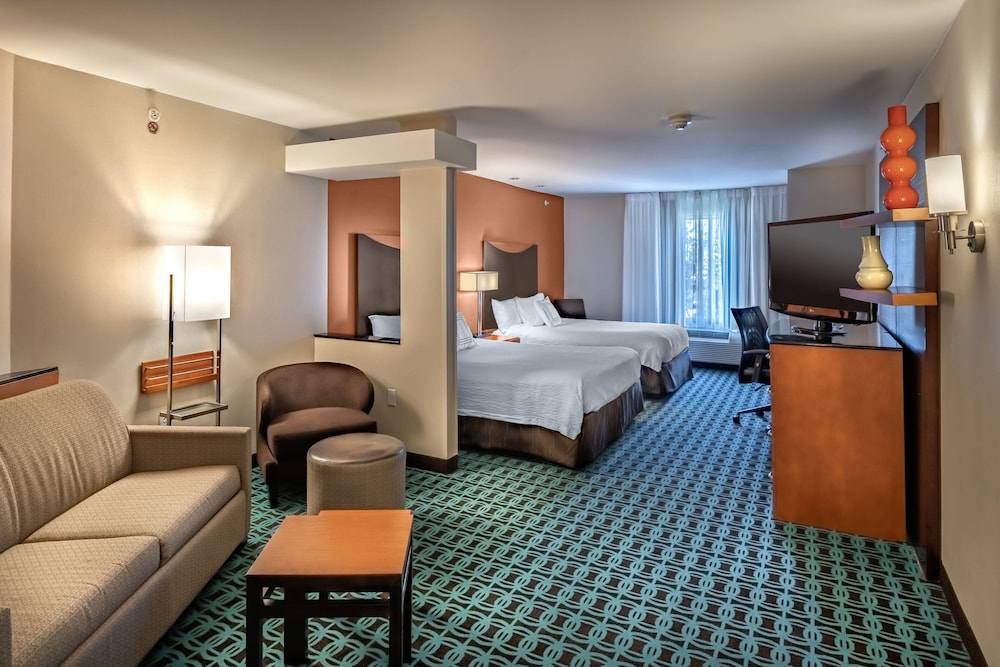 Fairfield Inn Suites New Braunfels 5/30
