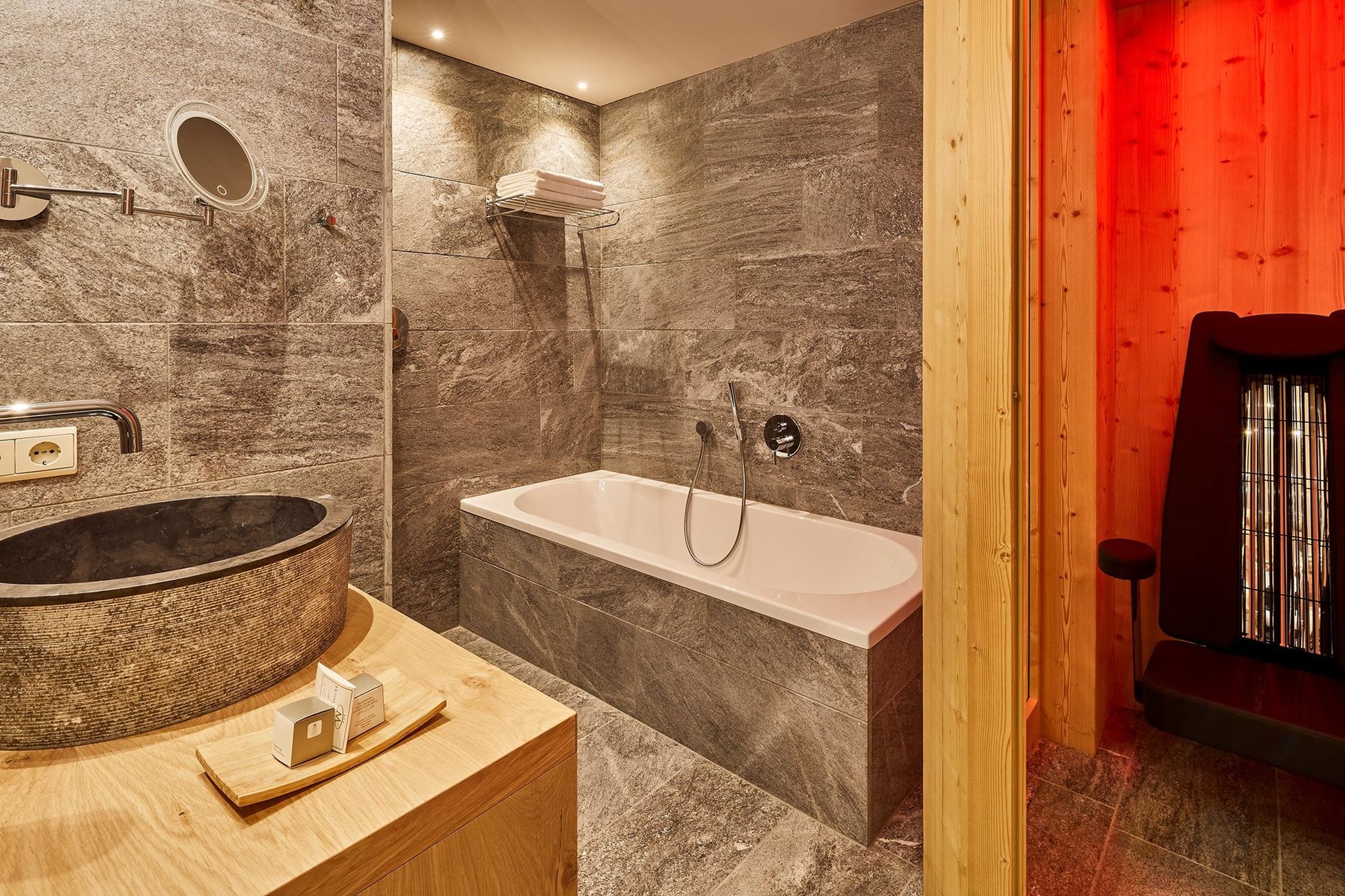 Dolomites Lifestyle Hotel Marmolada 47/53