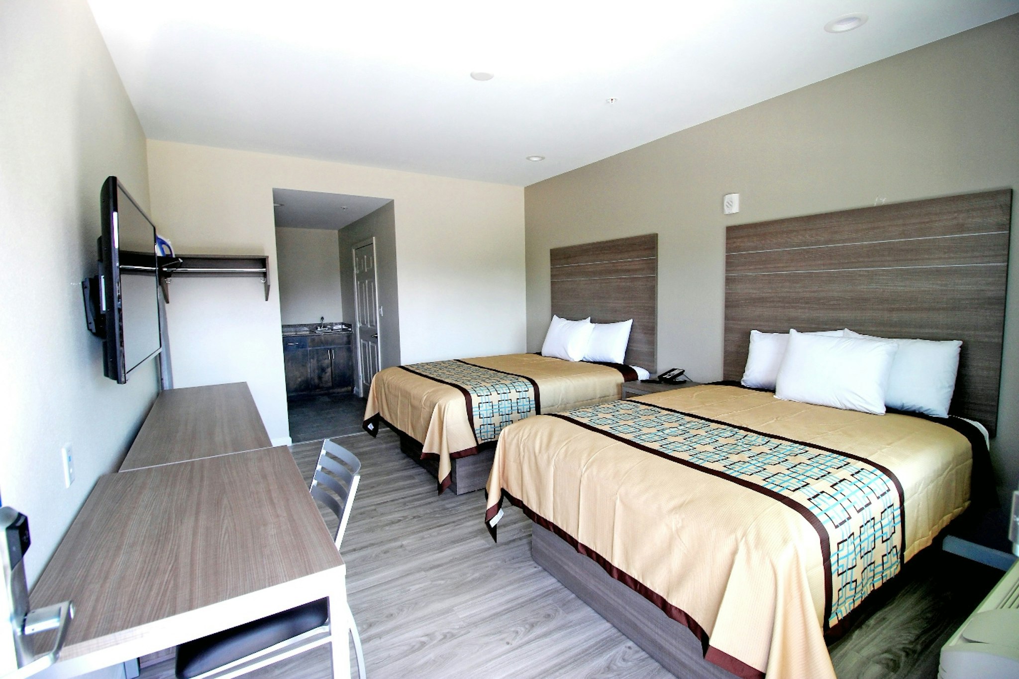 Scottish Inns & Suites Atascocita 12/30