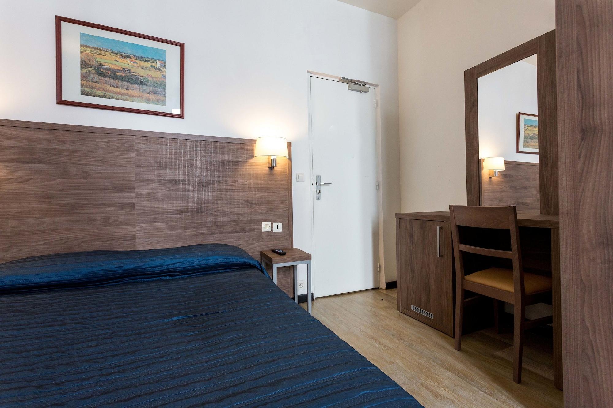 Victory Hotel Galou 32/42