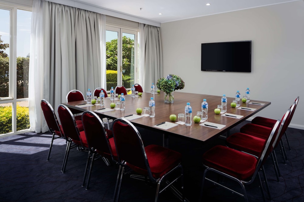 Rydges Newcastle 56/65