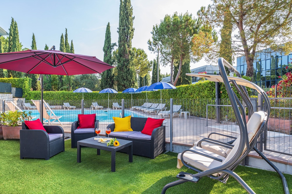 Residence Nuove Terme 47/53