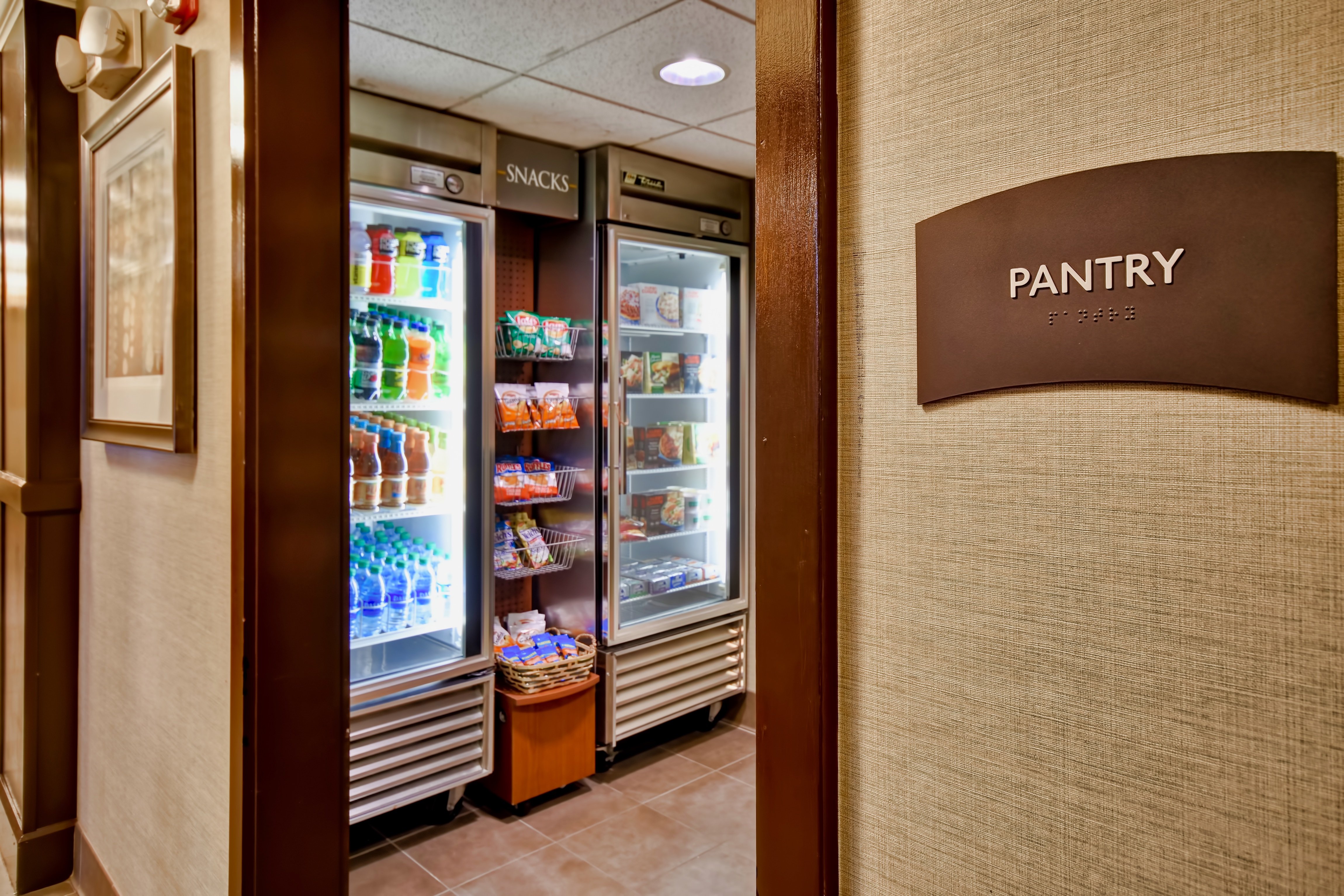Staybridge Suites Middleton/Madison-West 8/49