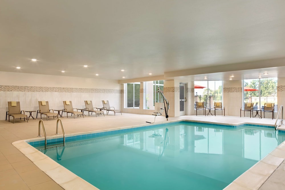 Hilton Garden Inn Statesville 17/40