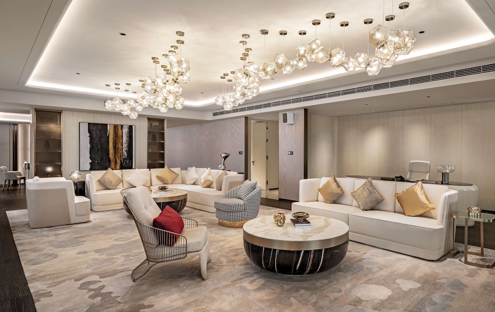Hilton Shenzhen World Exhibition Convention Center 43/80