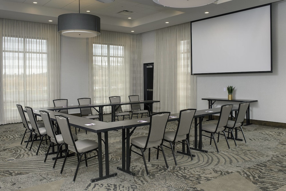 Residence Inn Bend 42/48