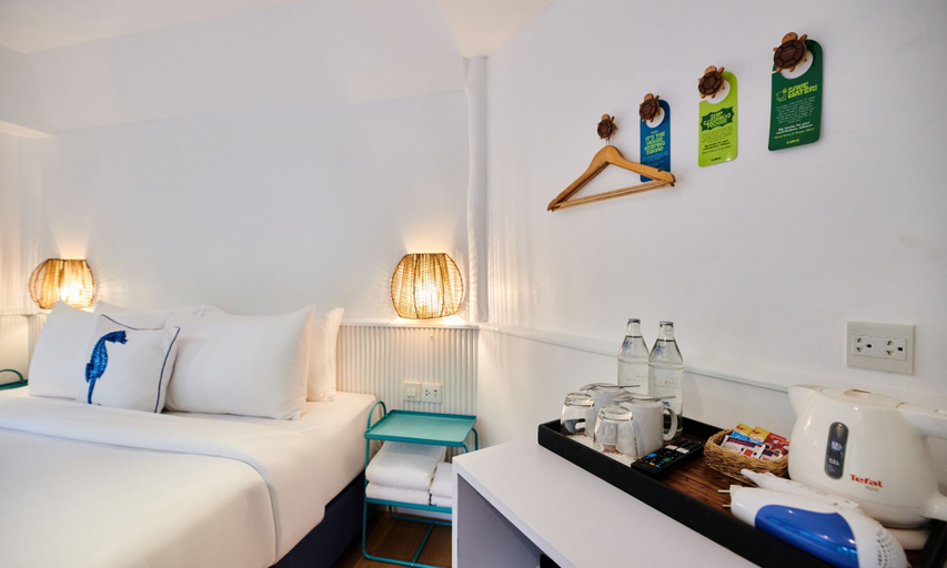 2 Bedrooms, Hut, Coral, Bungalow, Quadruple