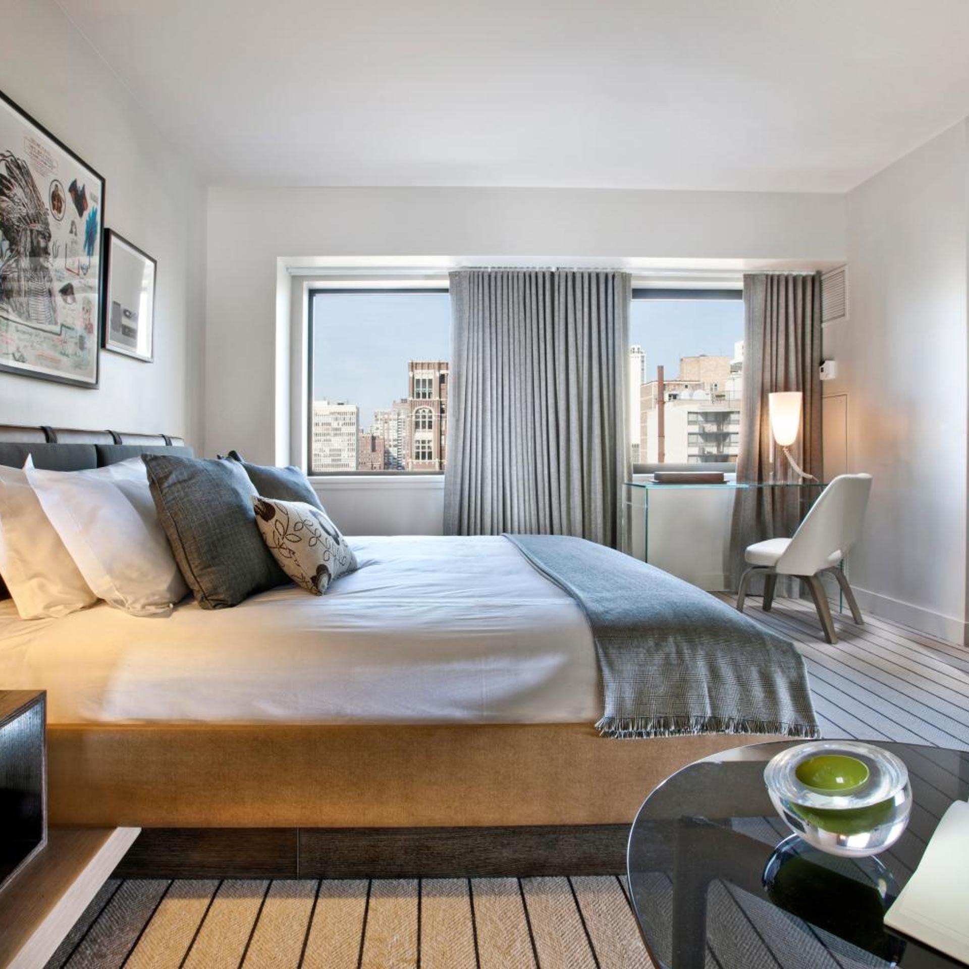 Thompson, Suite