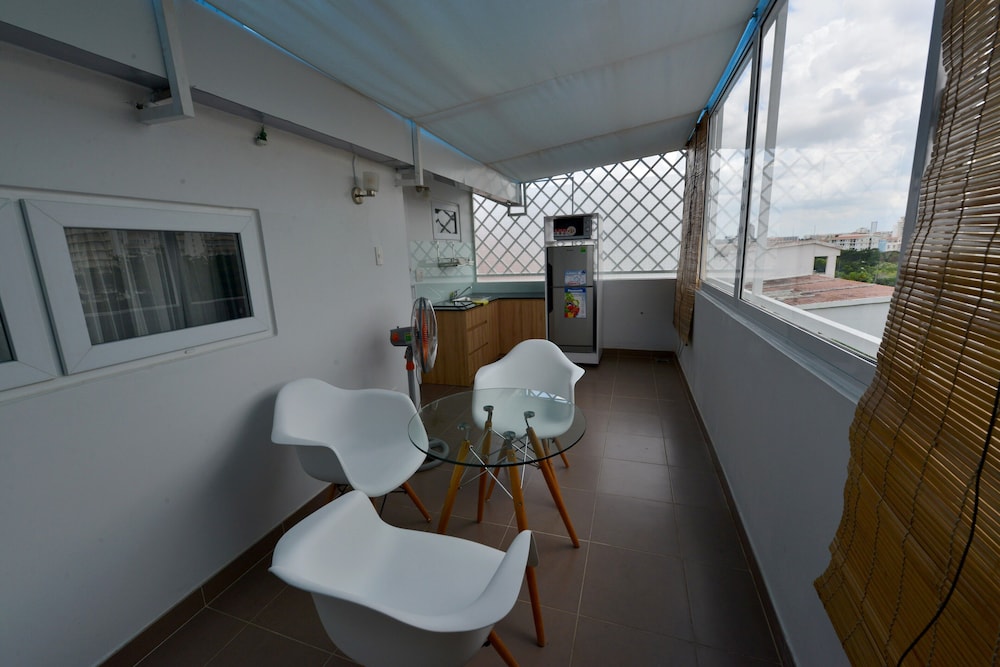Saigon South Serviced Apartments 2 40/52