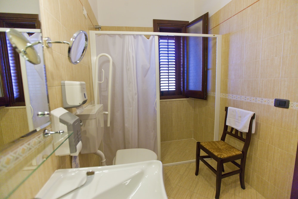 Hotel History 29/33