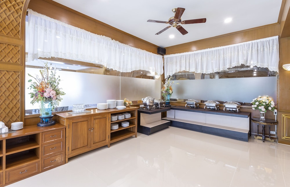 Sabai Inn 10/72