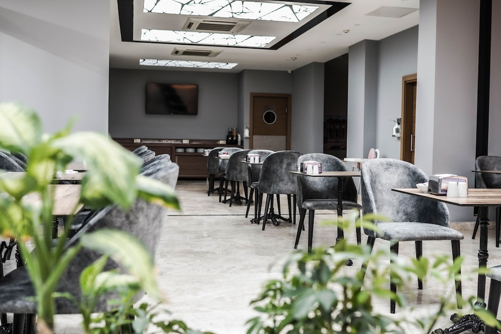 Hakcan Hotel 41/50