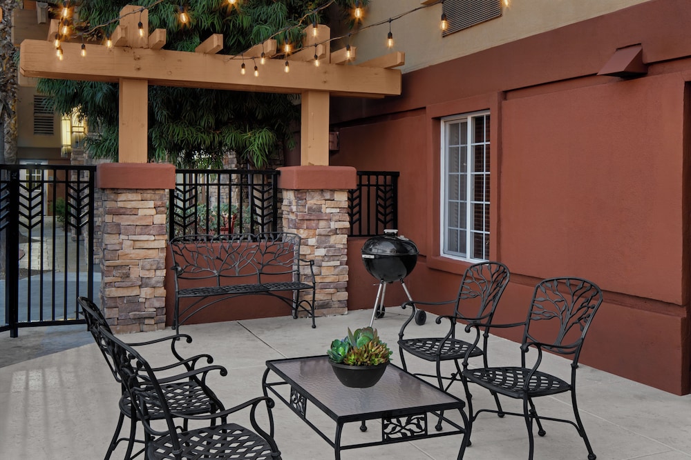 Larkspur Landing Bellevue - An All-Suite Hotel 29/36