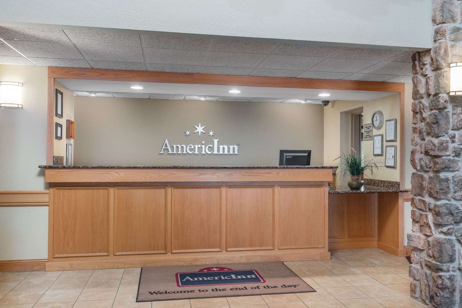 AmericInn by Wyndham Newton 8/48
