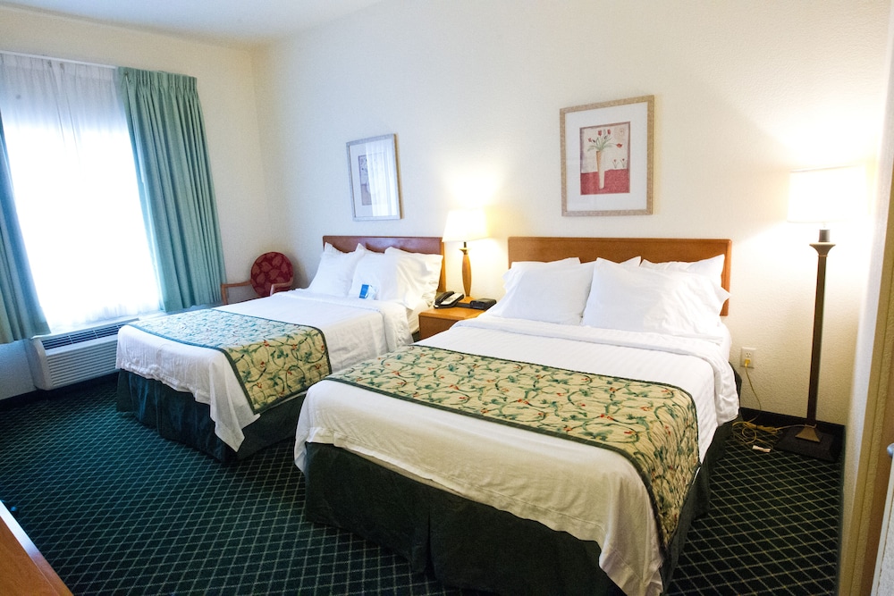 Fairfield Inn And Suites By Marriott Burley 12/31