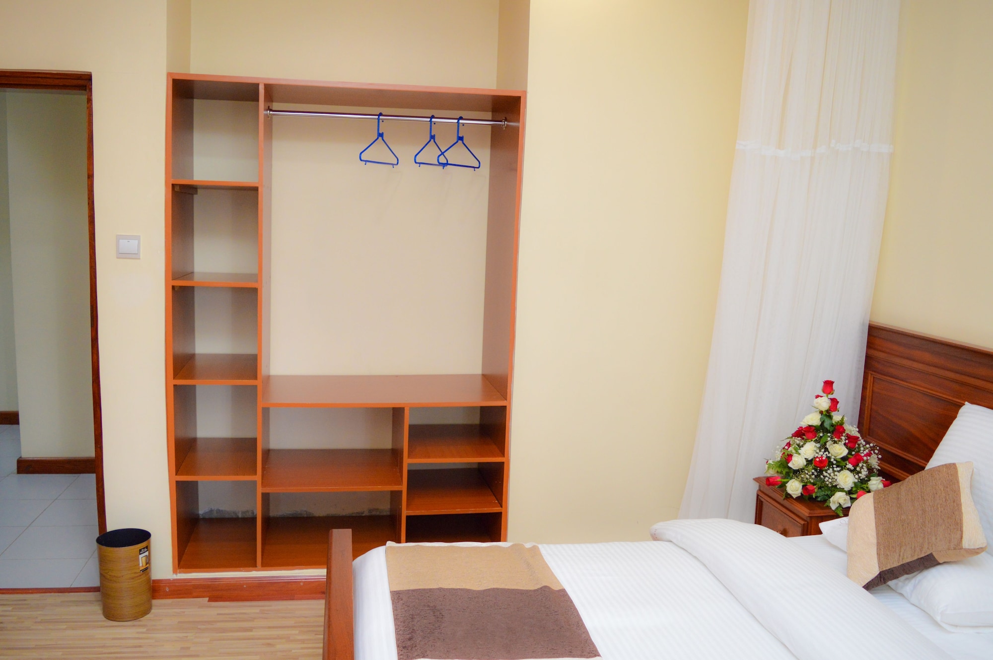 SUPERIOR, DOUBLE BED