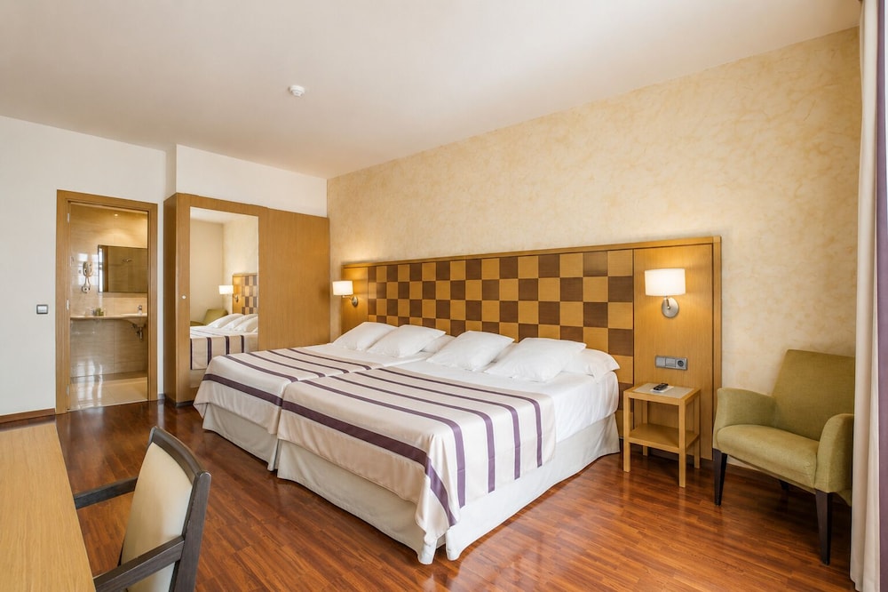 Duran Hotel And Restaurant 23/50