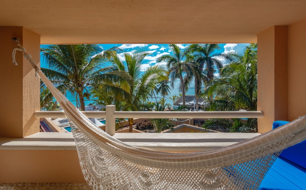 OMNI PUERTO AVENTURAS BEACH RESORT 22/53