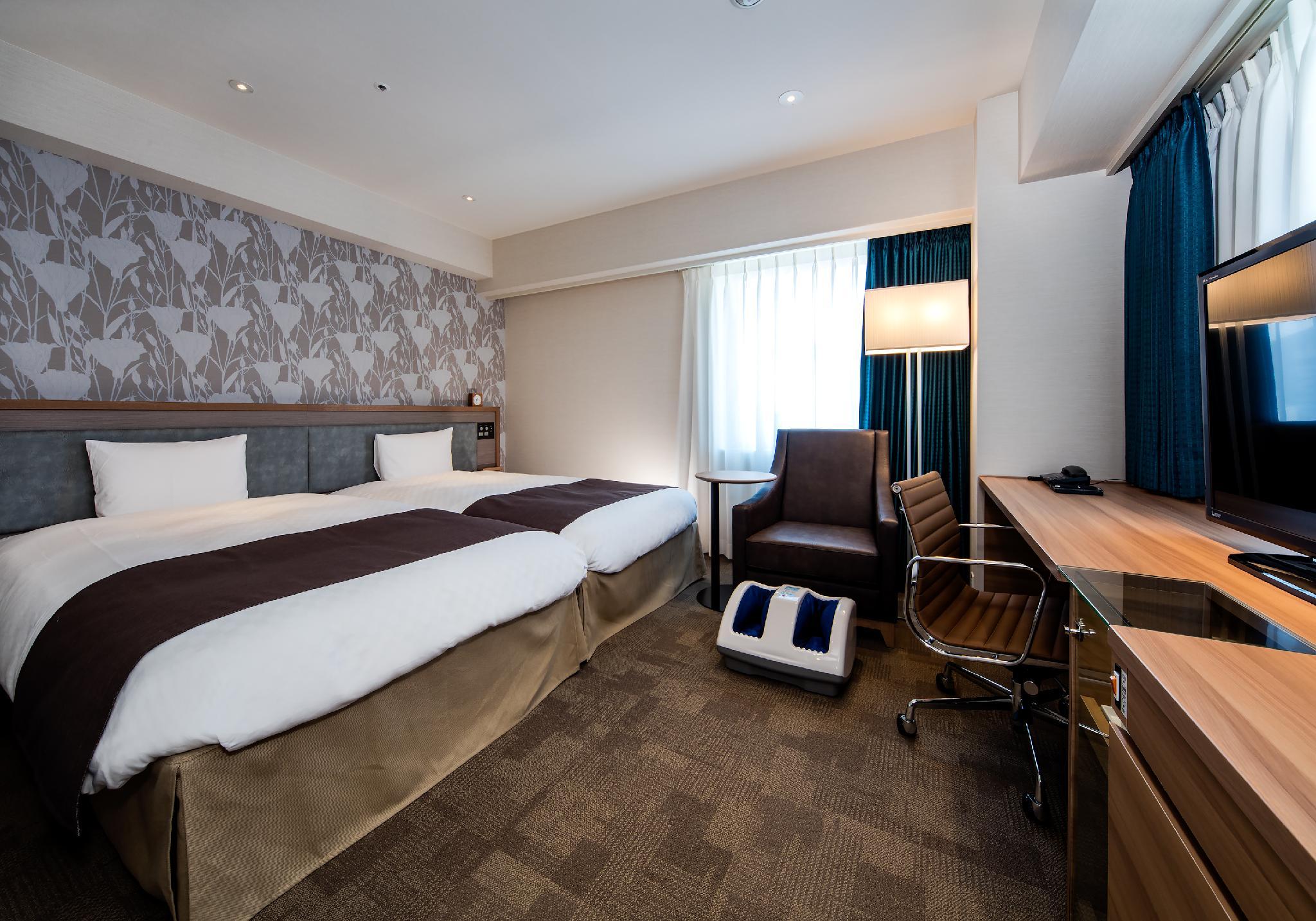 Semi Room, 2 Semi Double Beds, Corner