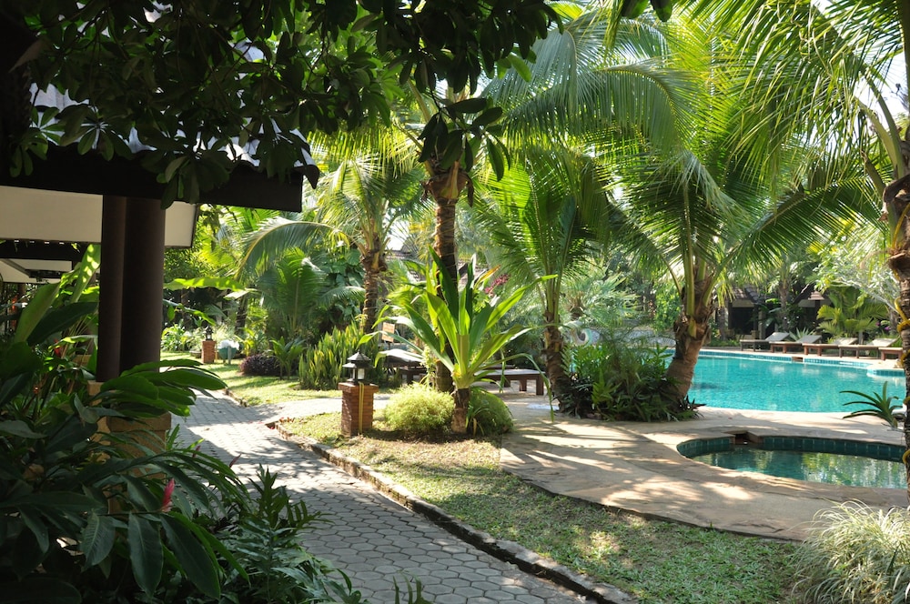 Laluna Resort 32/50