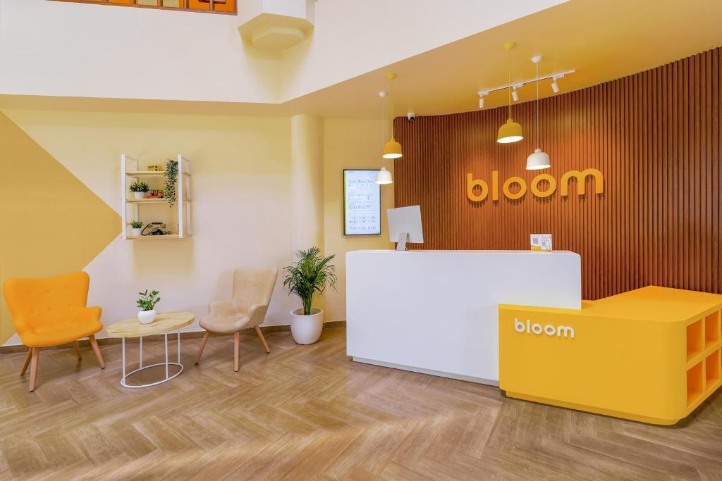 Bloom Hotel Katra 2/15