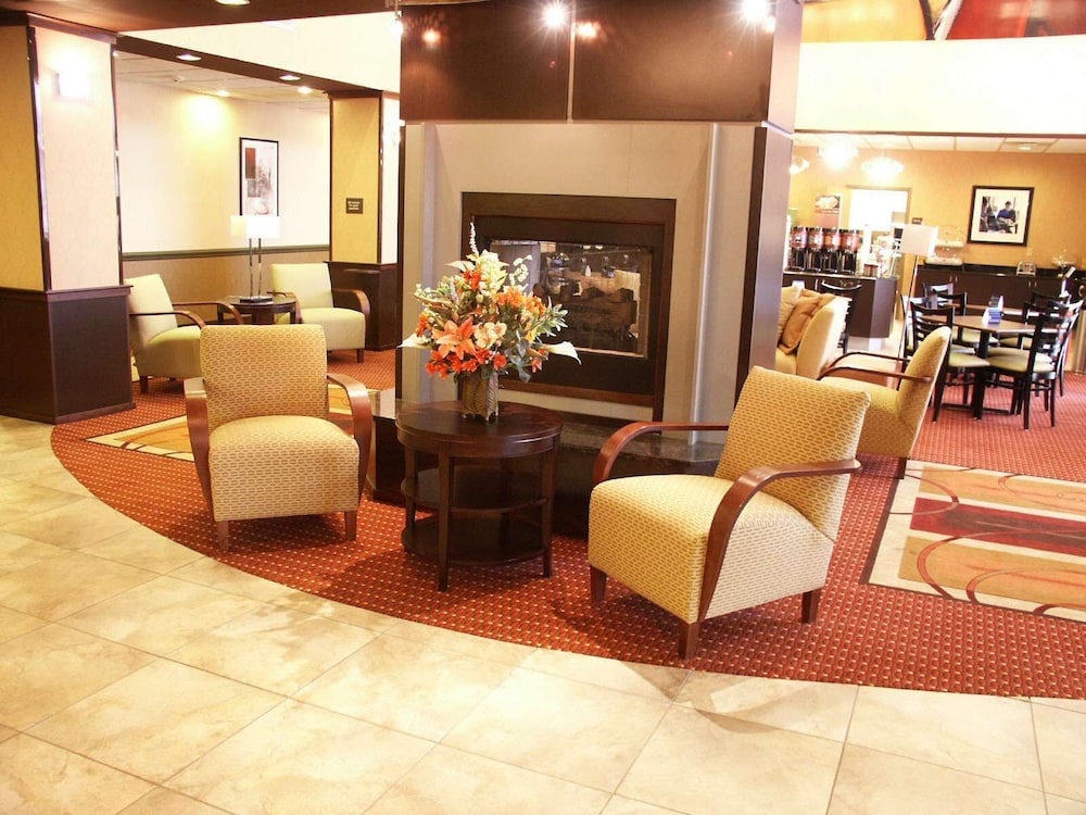 Hampton Inn Suites Richmond Virginia Center Va 48/67