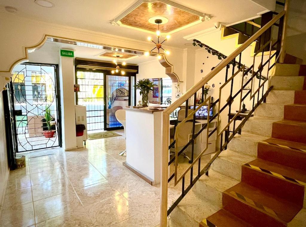 Hotel Eterna Primavera 5/50