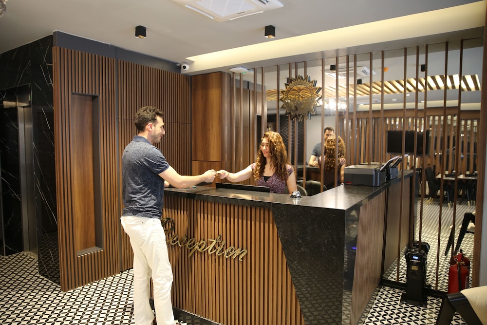 Mithras Hotel Izmir Alsancak 2/16