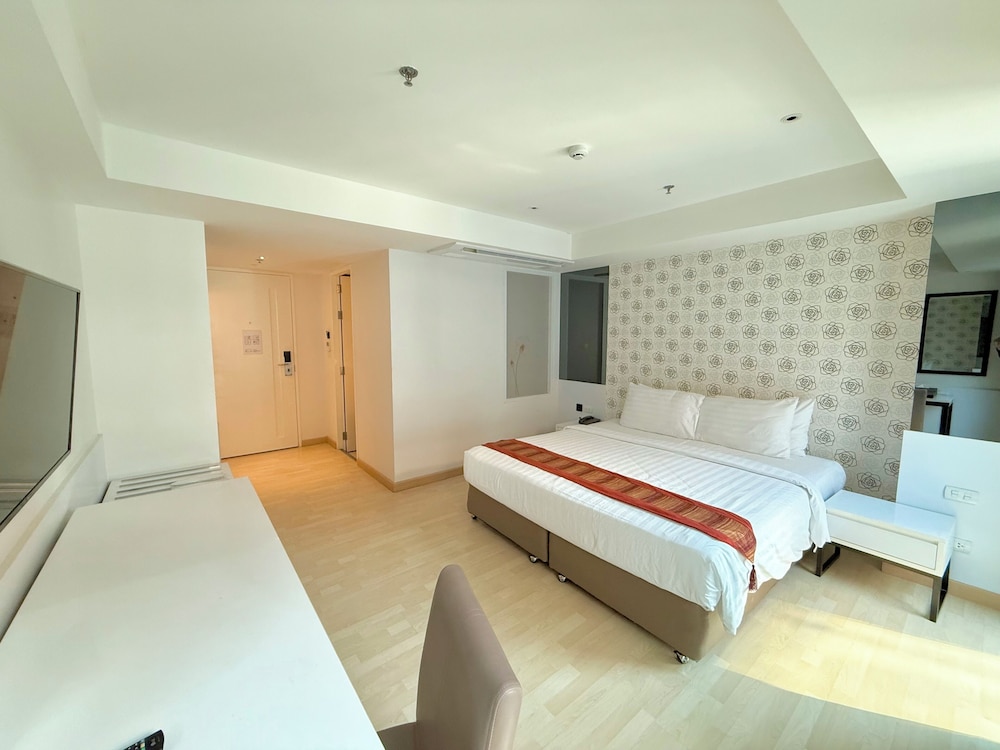 Le D'Tel Bangkok 18/48