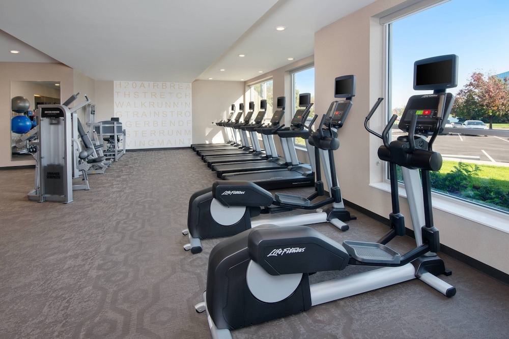 SpringHill Suites by Marriott Indianapolis Keystone 23/48