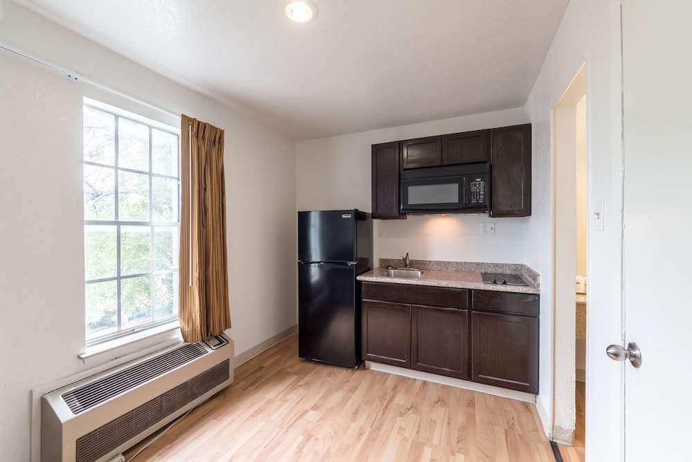 Studio6 San Antonio, TX - Fort Sam Houston Area 26/47